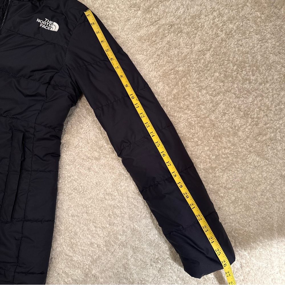 The North Face Women's Black Long Puffer Coat with Hood - Picture 12 of 16